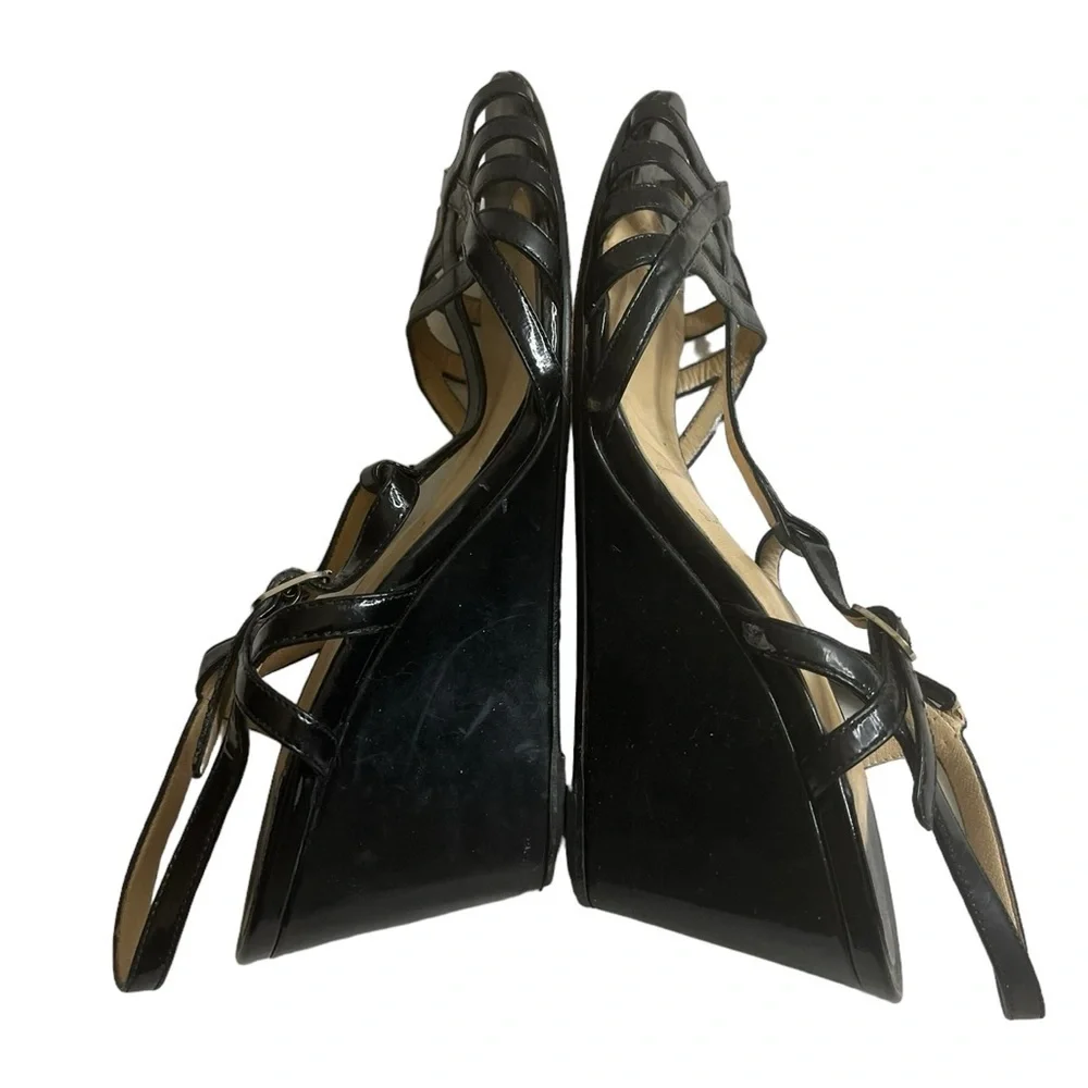 CHRISTIAN LOUBOUTIN Patent Leather T-Strap Sandals